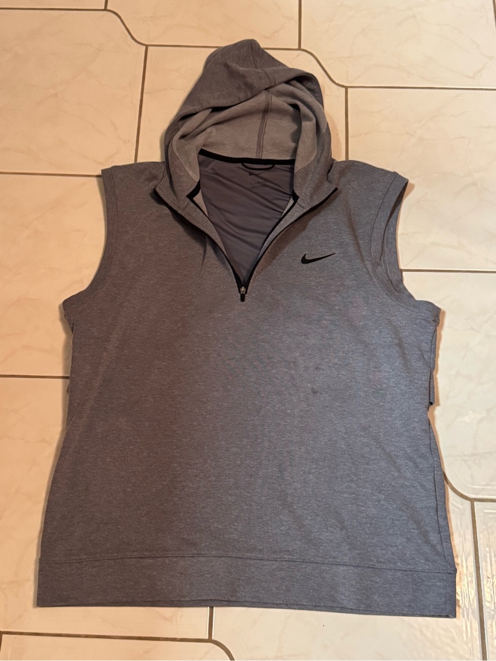 Nike Gray Sleeveless Hooded Athletic Tee